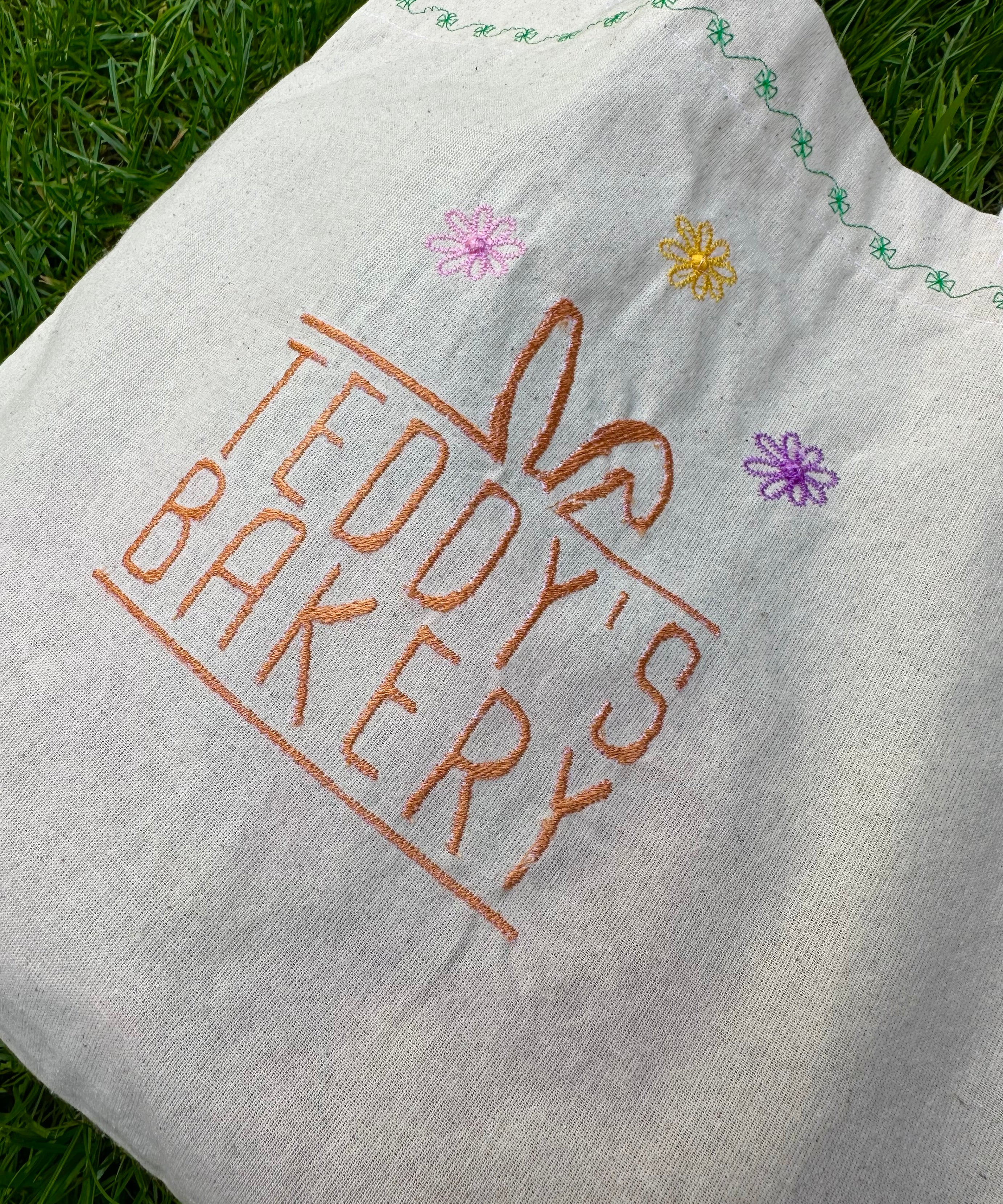 Teddy's Bakery Tote Bags