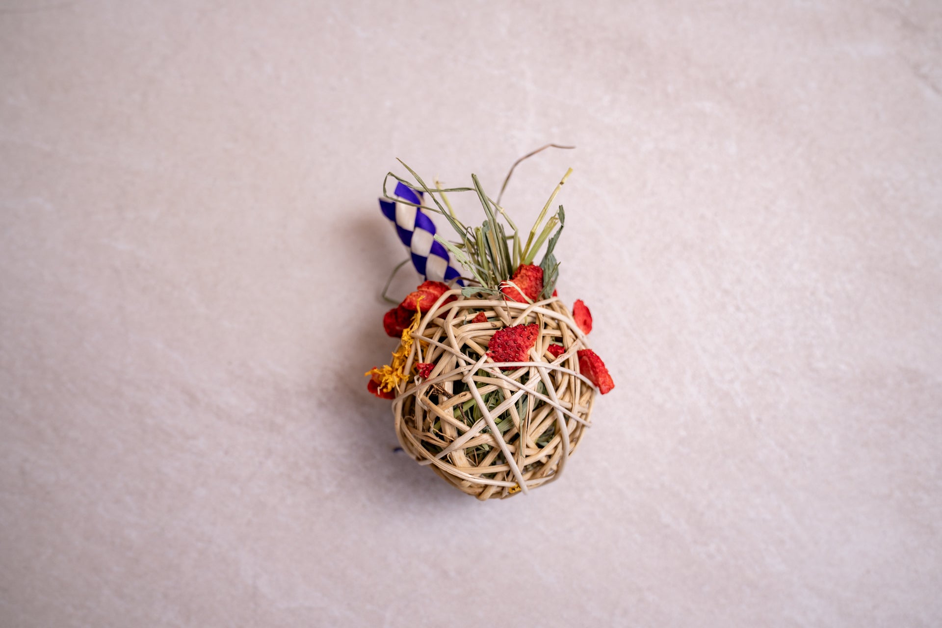Cocktail binky bomb toys