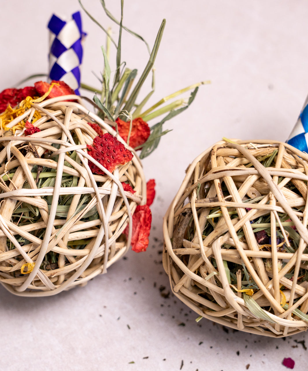 Cocktail binky bomb toys