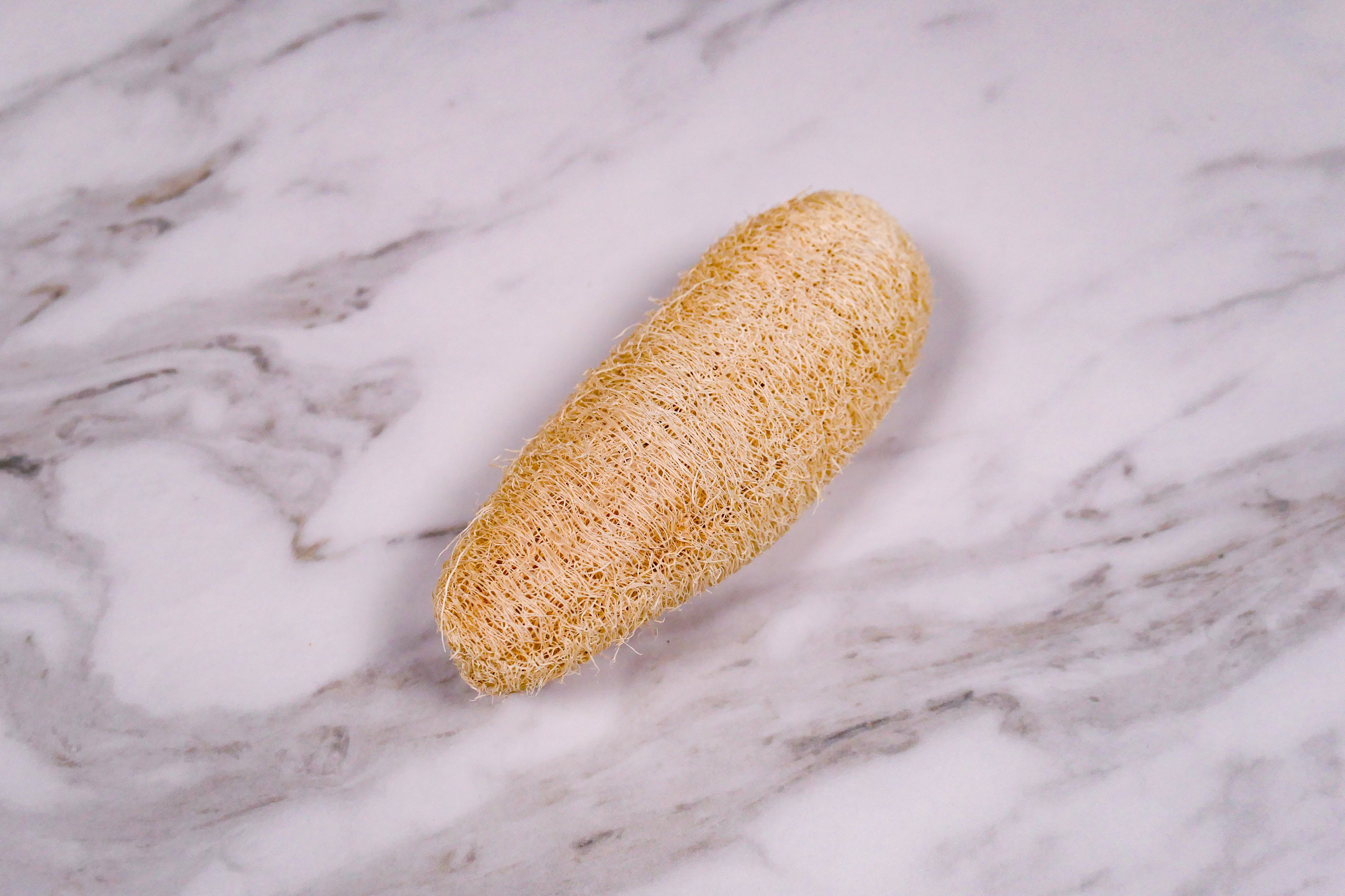 Large natural loofah chew