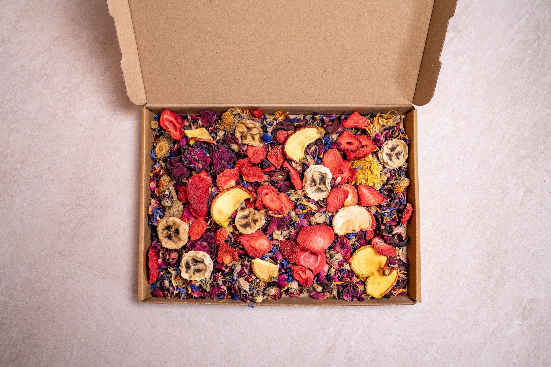 Summer Twist Forage Box