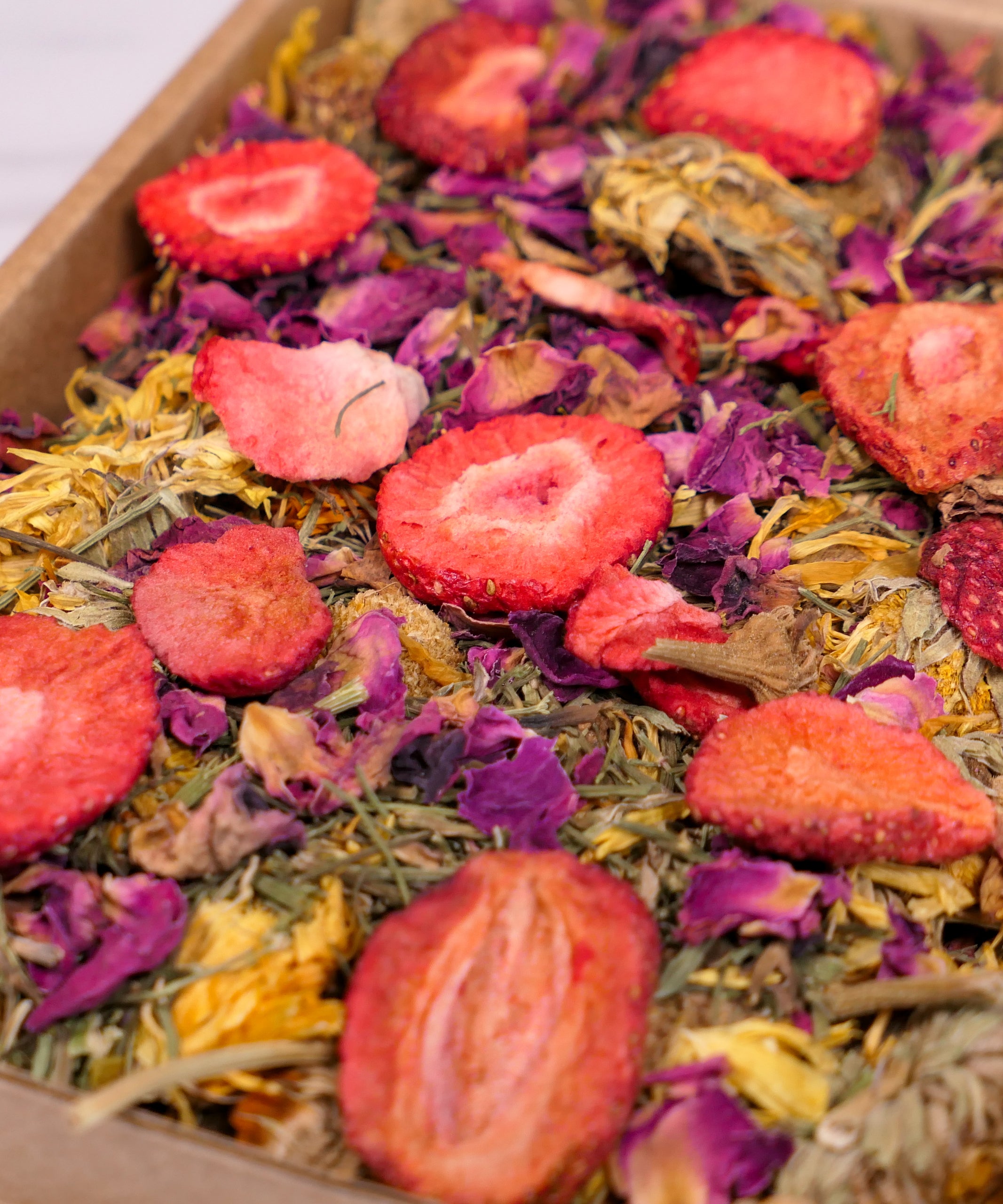 Summer Picnic Mini Forage Box