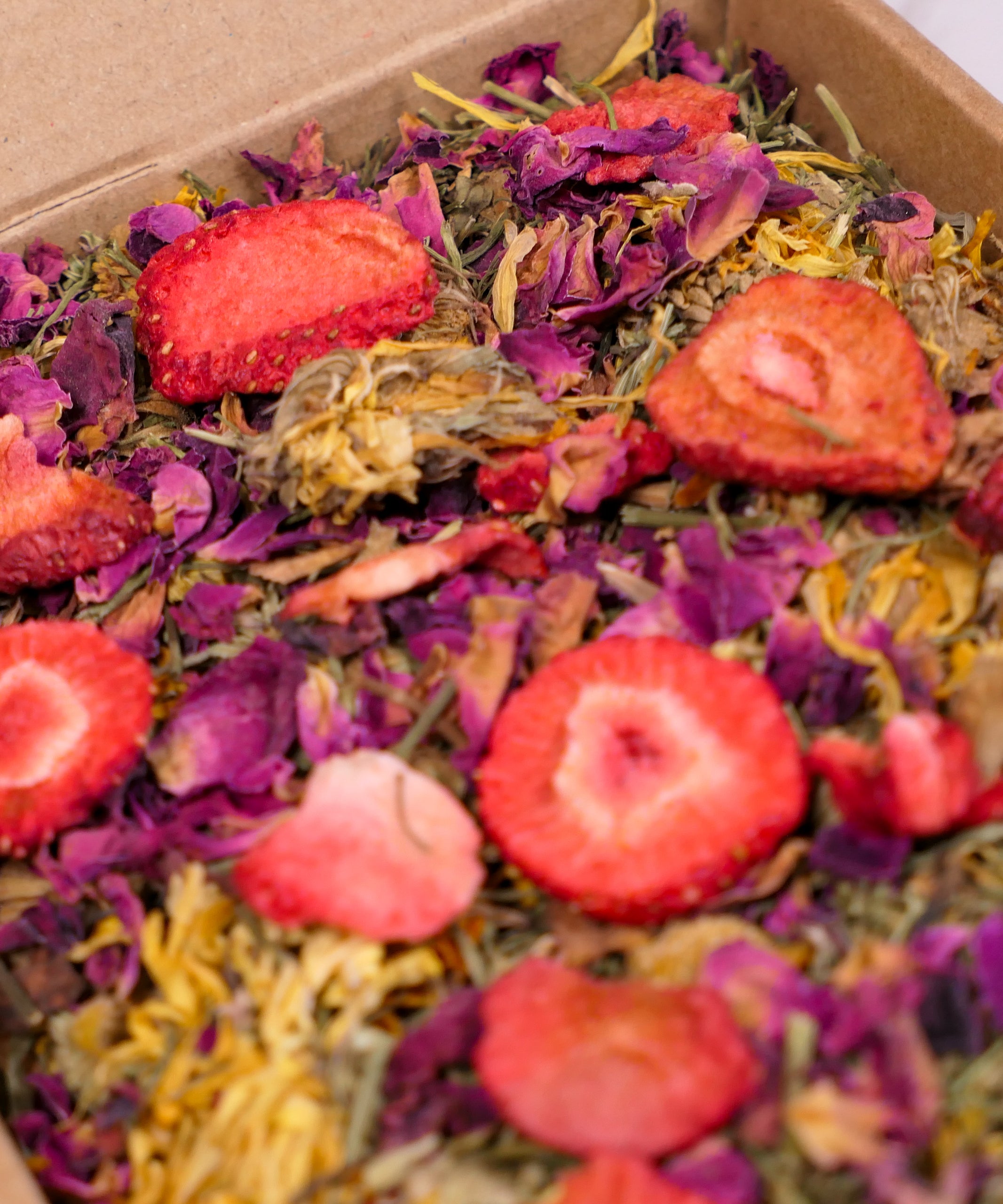 Summer Picnic Mini Forage Box