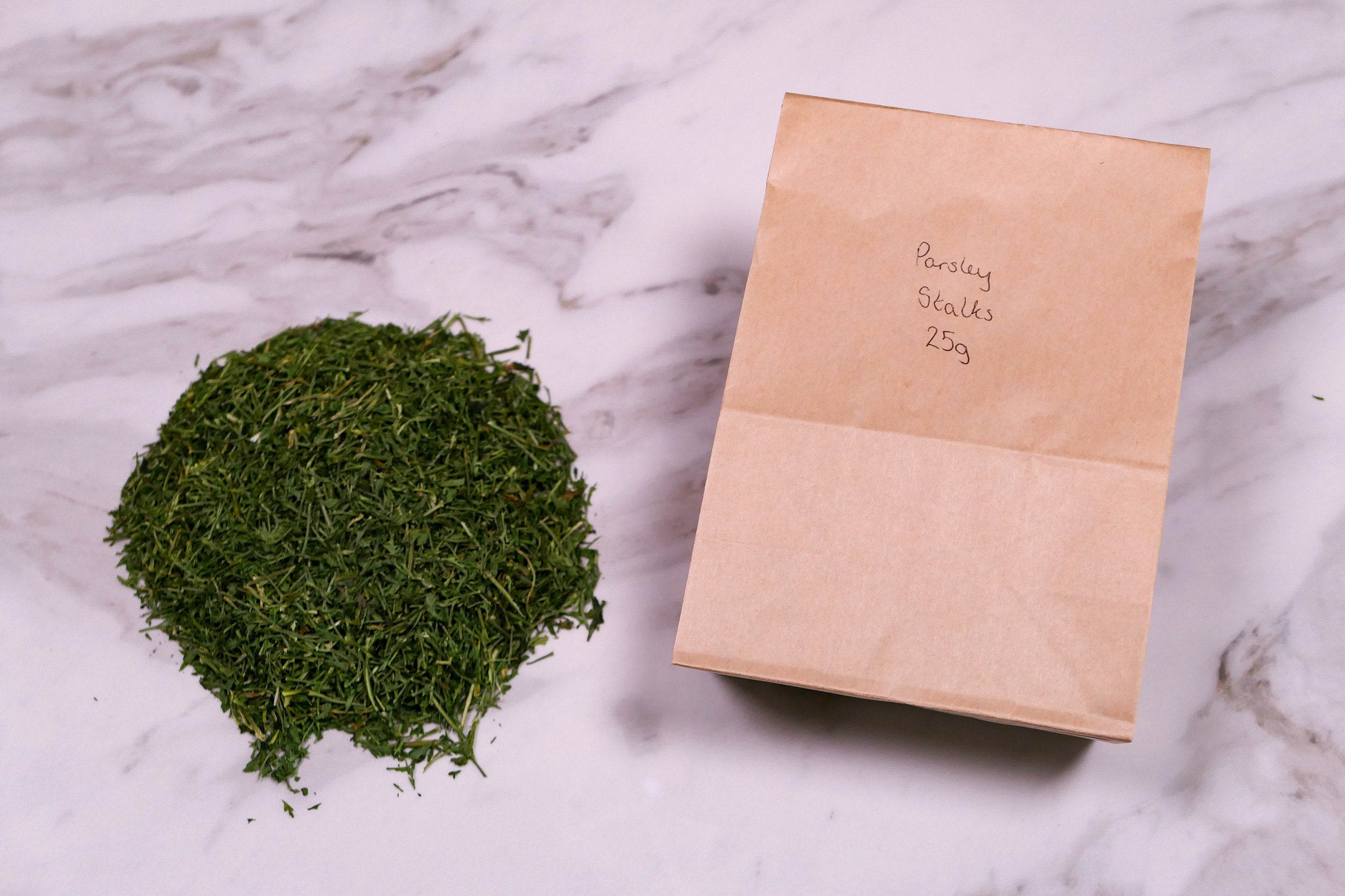 Bunny Forage - Parsley Stalks