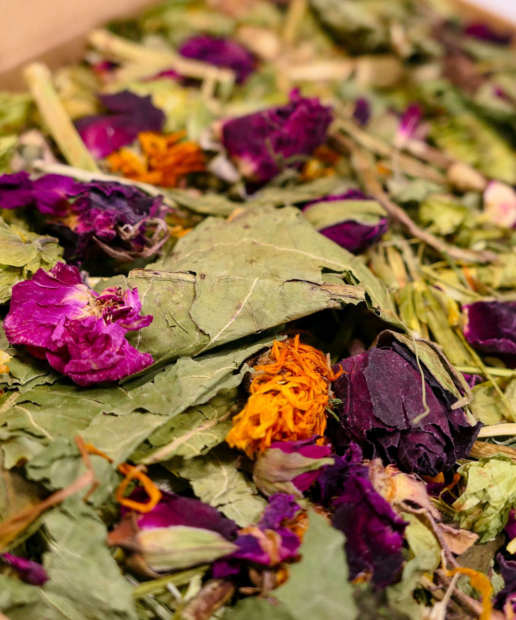 Summer Garden Forage Box