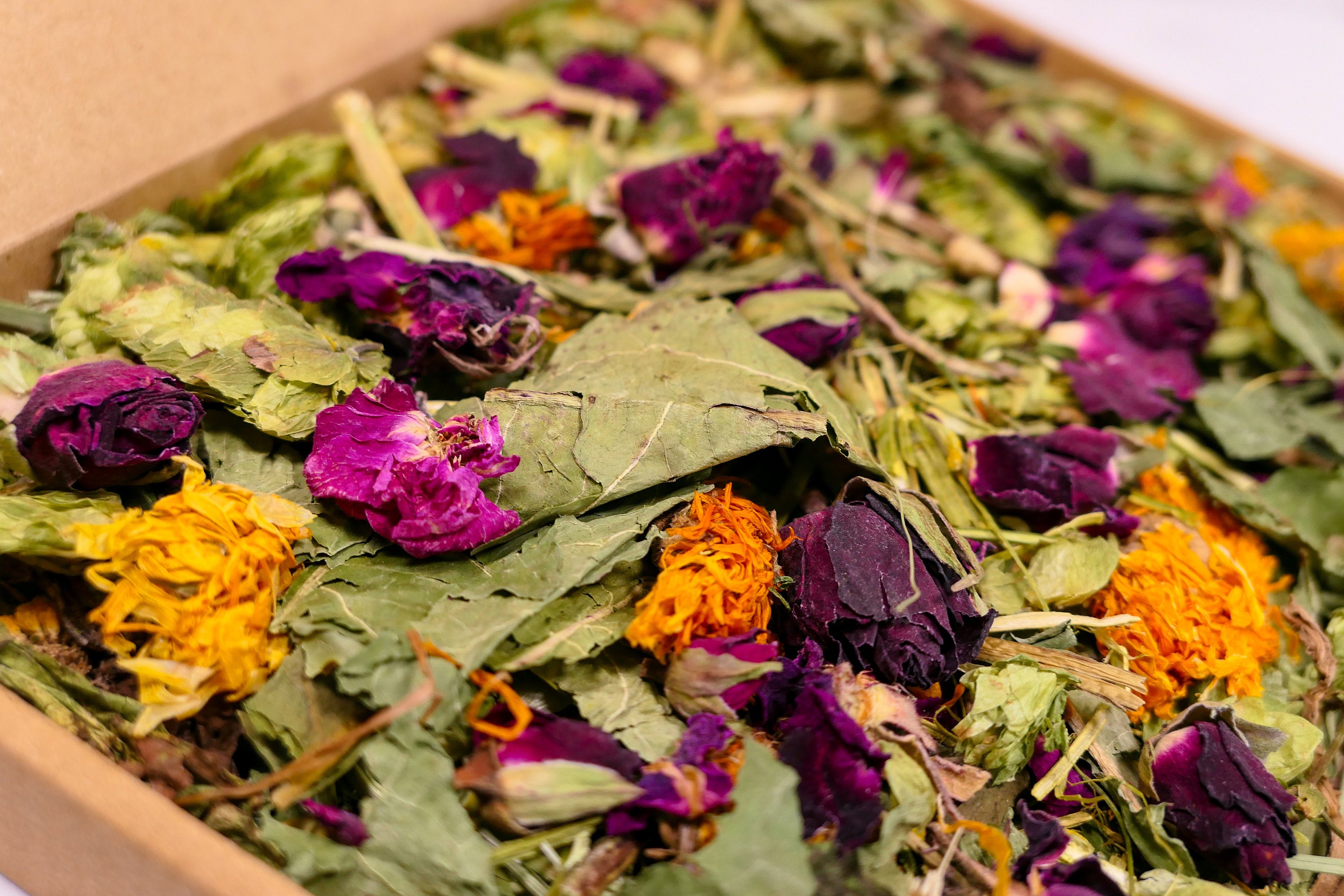 Summer Garden Forage Box