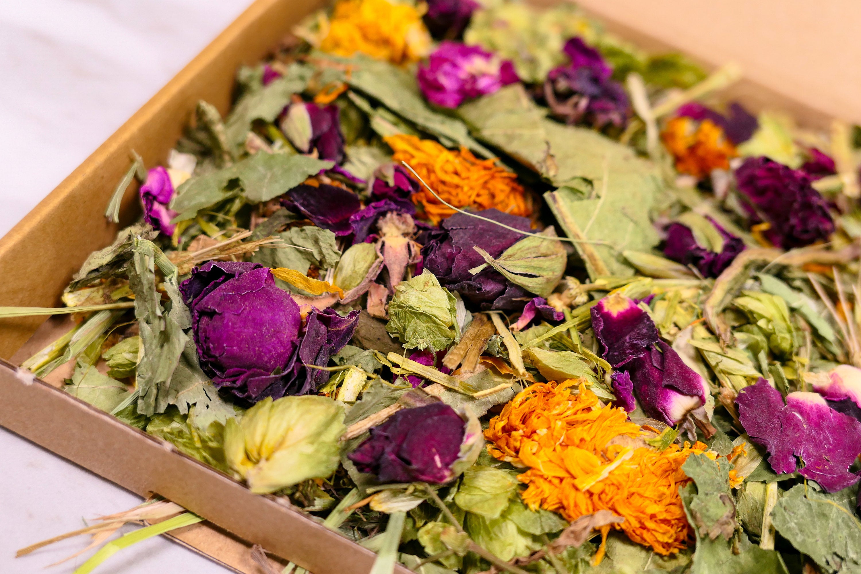 Summer Garden Forage Box