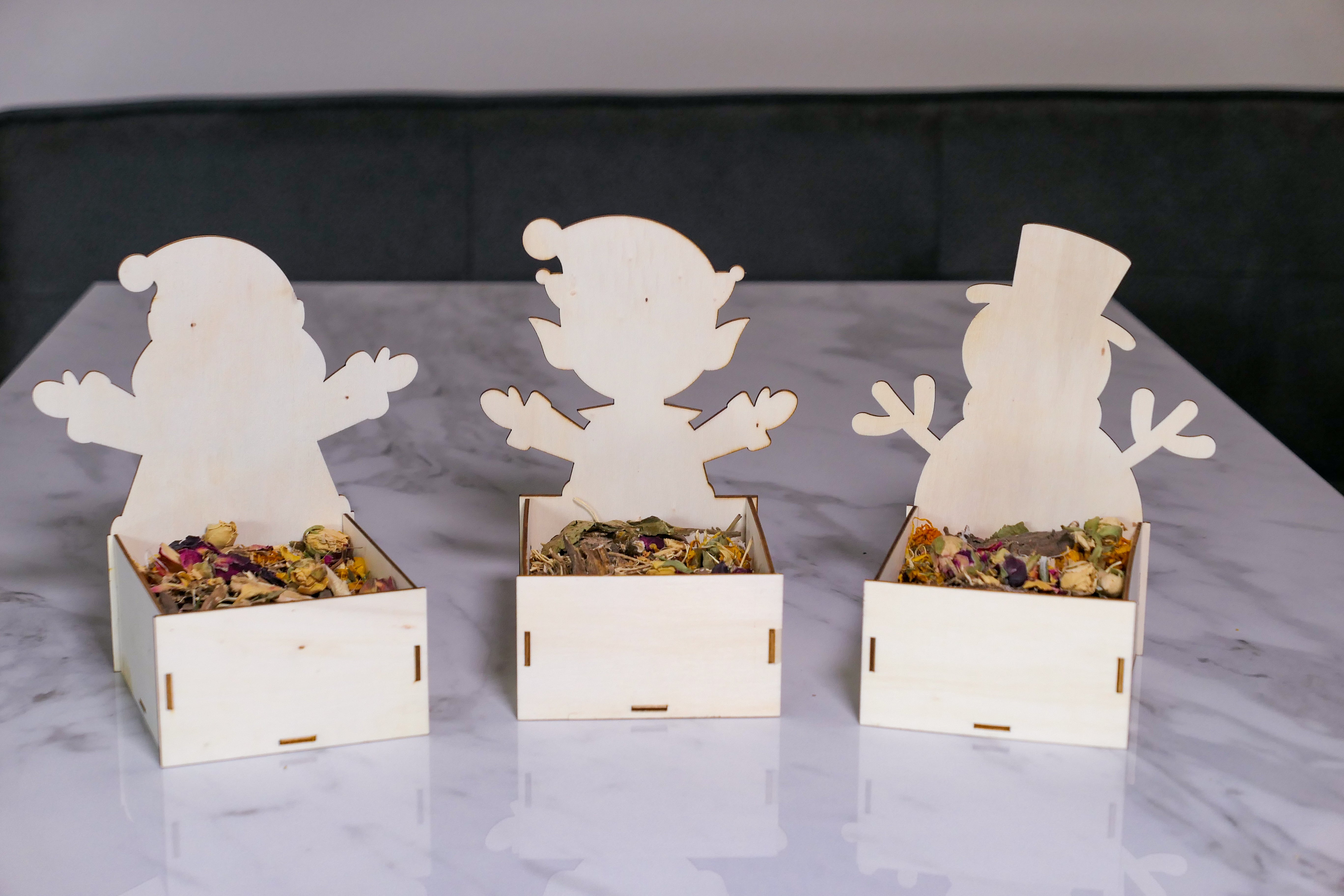 Christmas Forage Tray