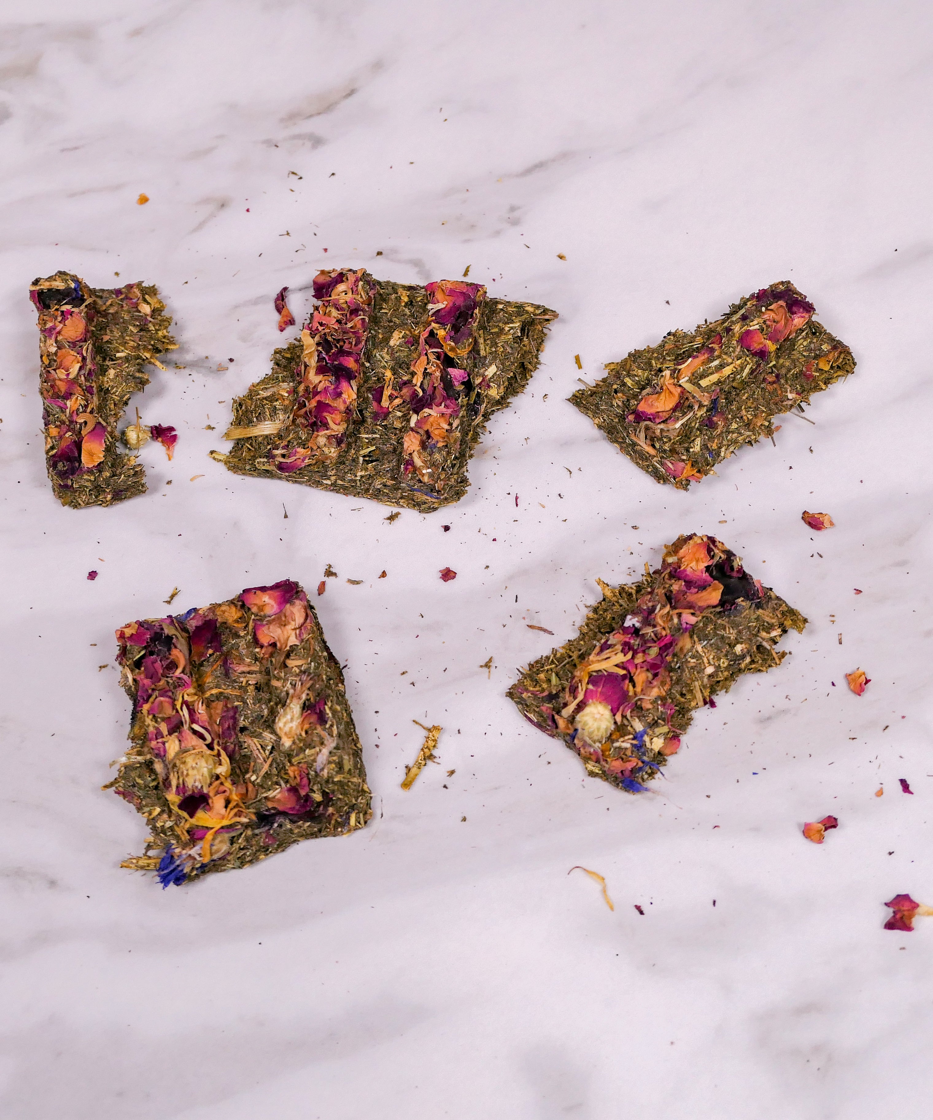 Floral Hay Snap and Share Bar