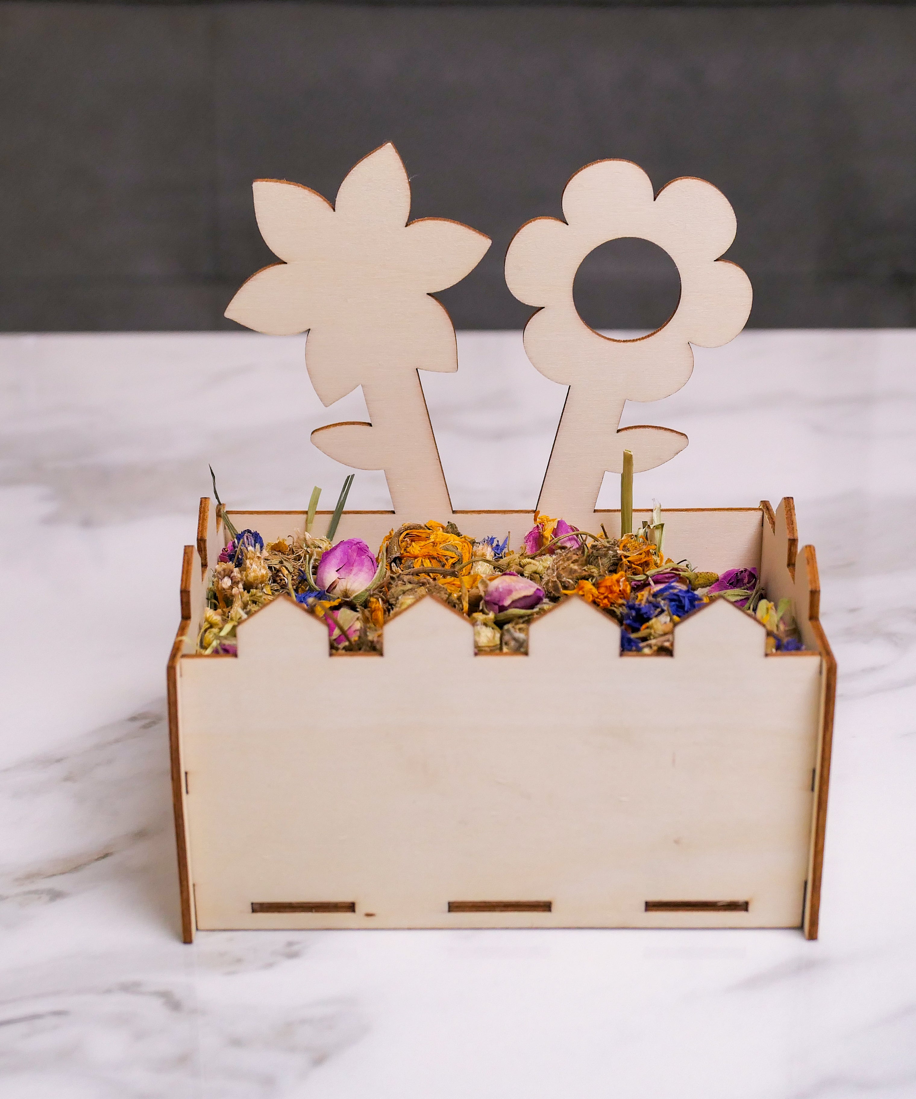 Flower Pot Forage Tray