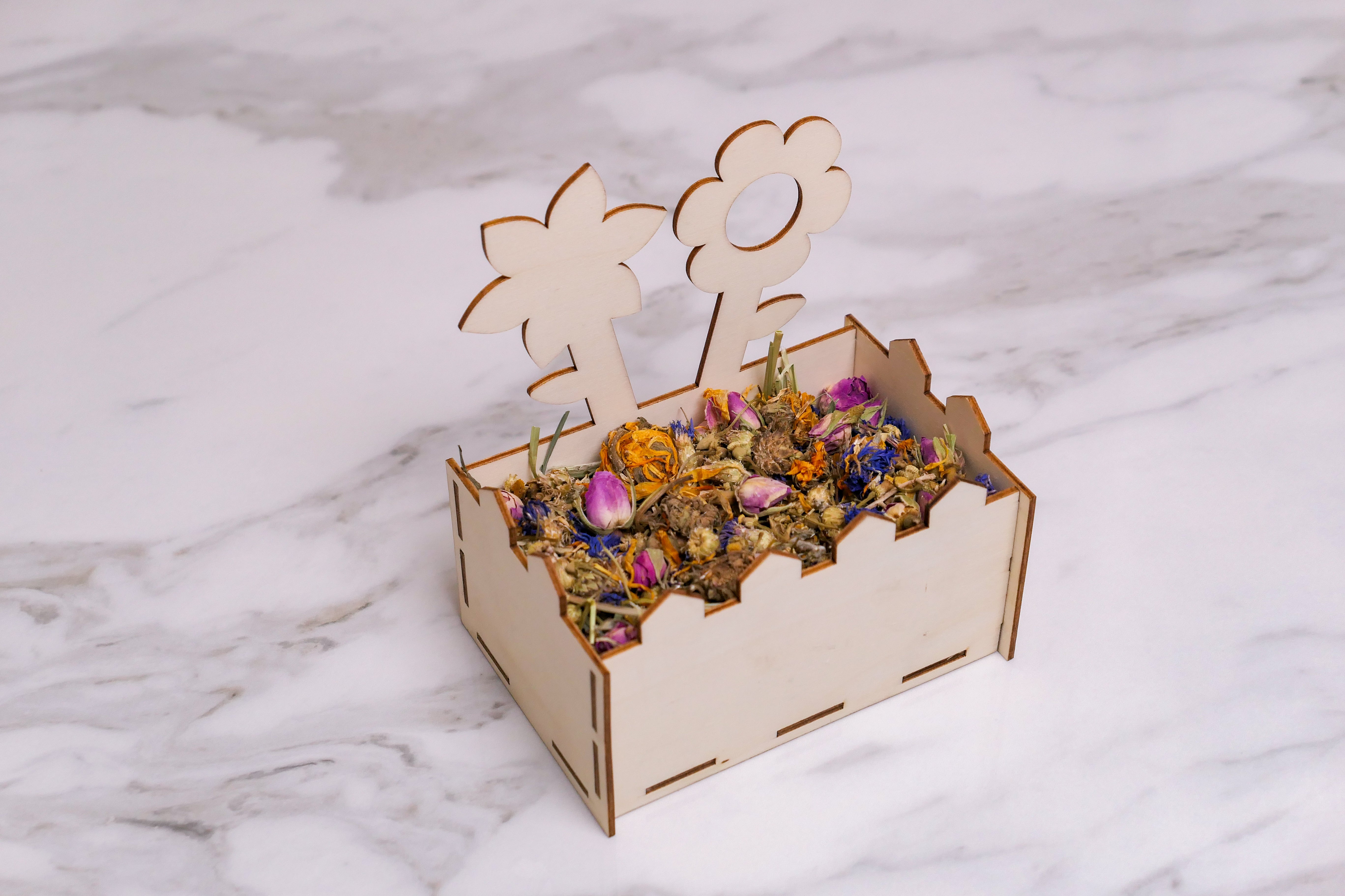 Flower Pot Forage Tray