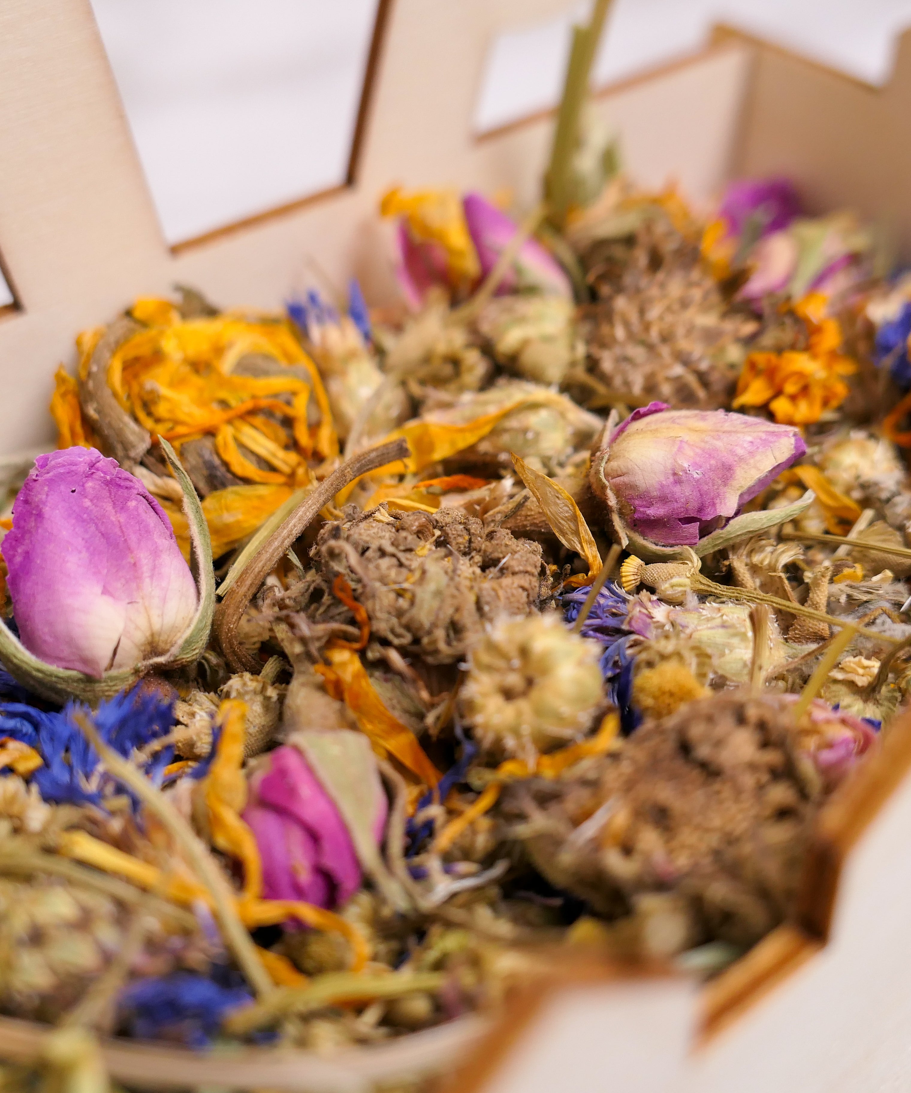 Flower Pot Forage Tray