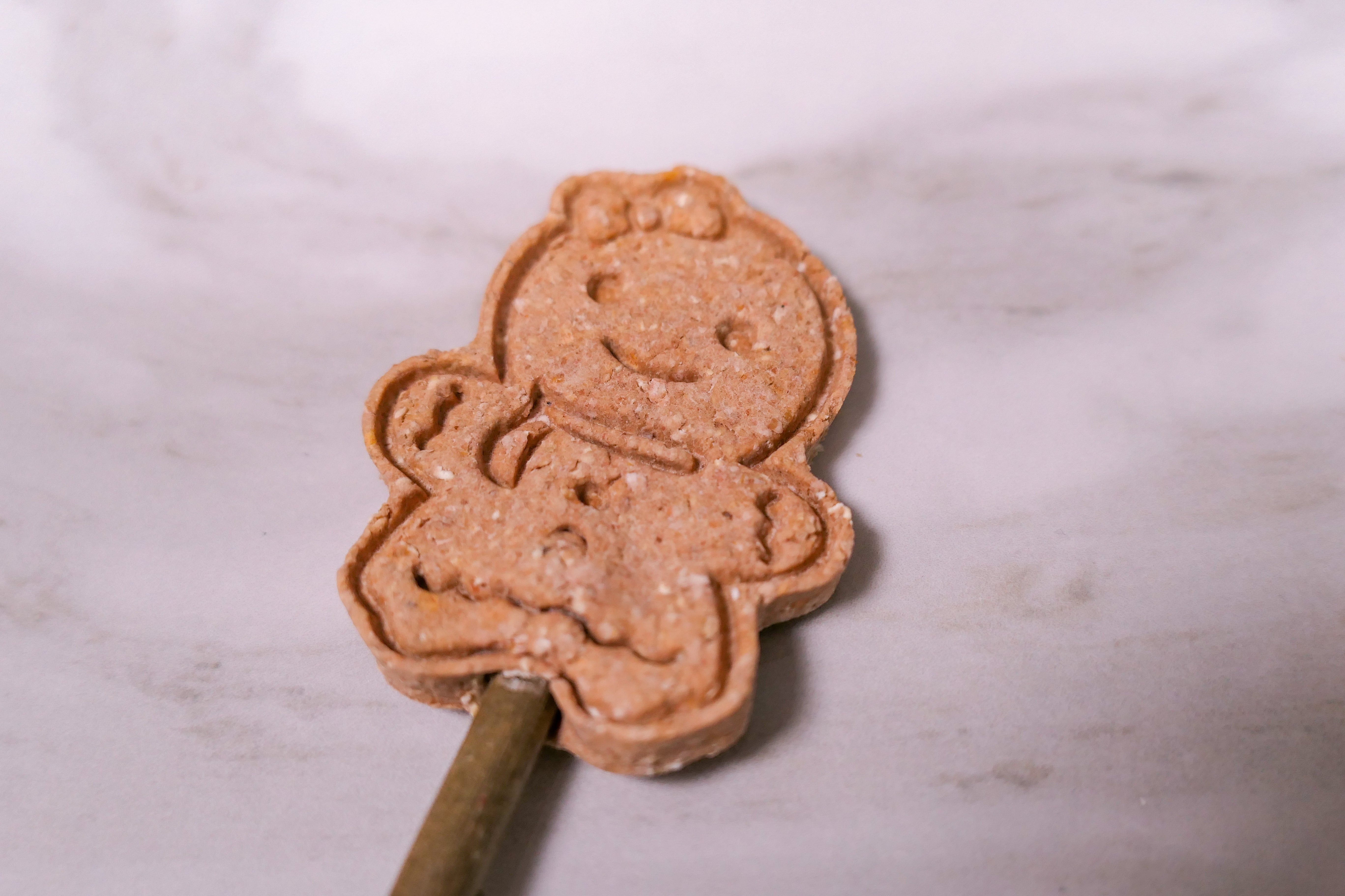 Gingerbread Pops