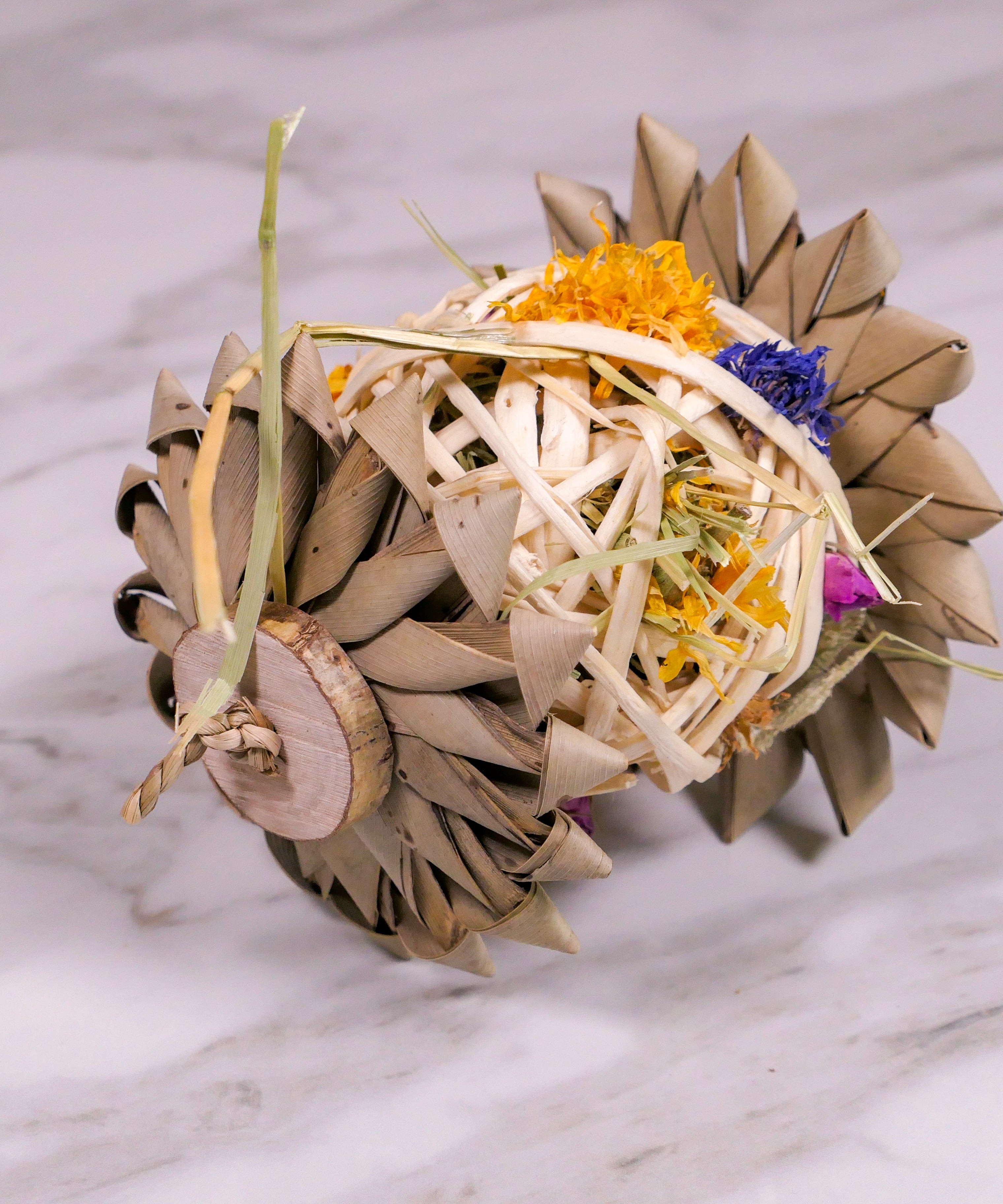 Palm Flower Forage Toy