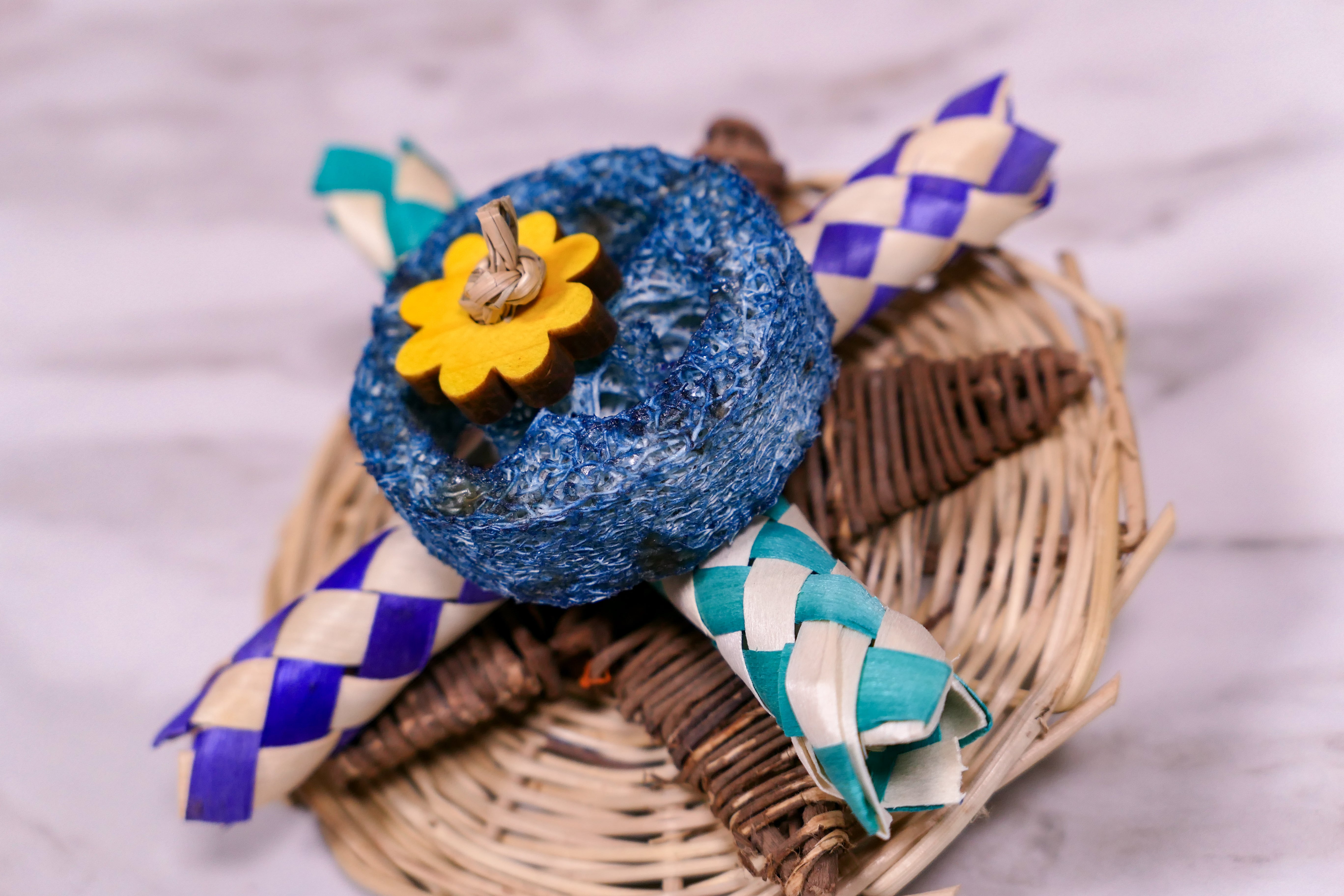 Loofah Puzzle Chew Toy