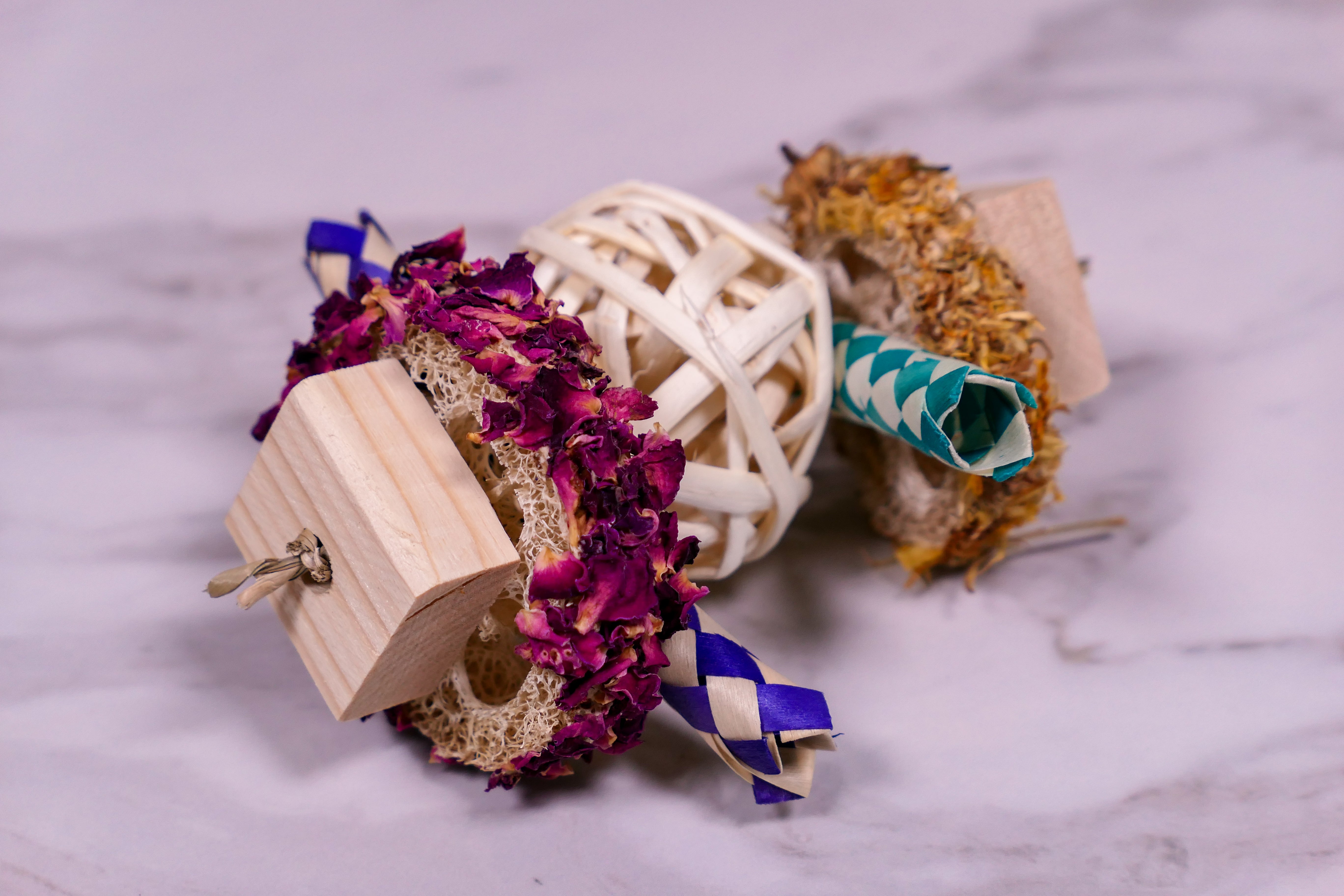 Floral Loofah Throw Chew Toy