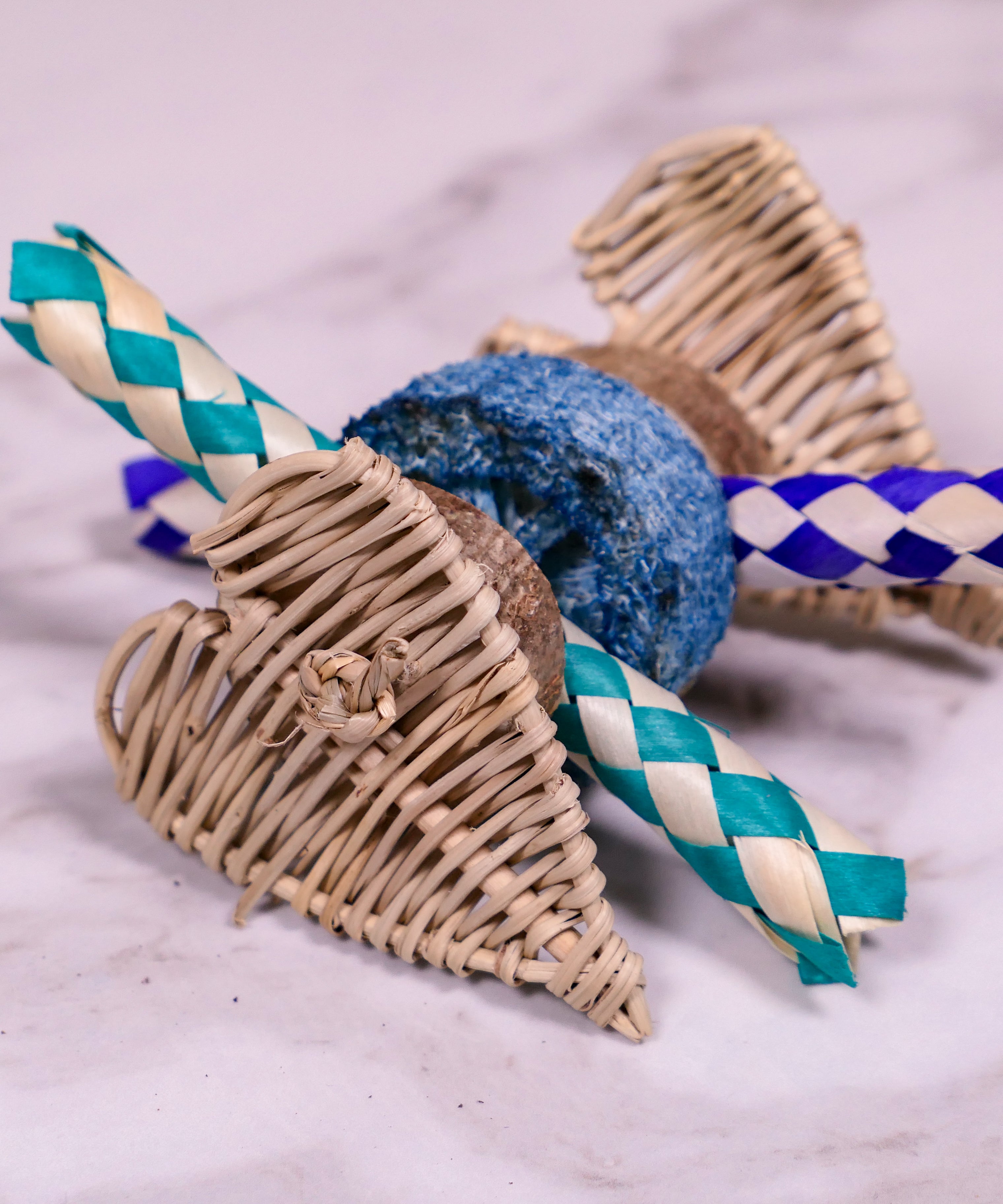 Hearty Loofah Trap Chew Toy