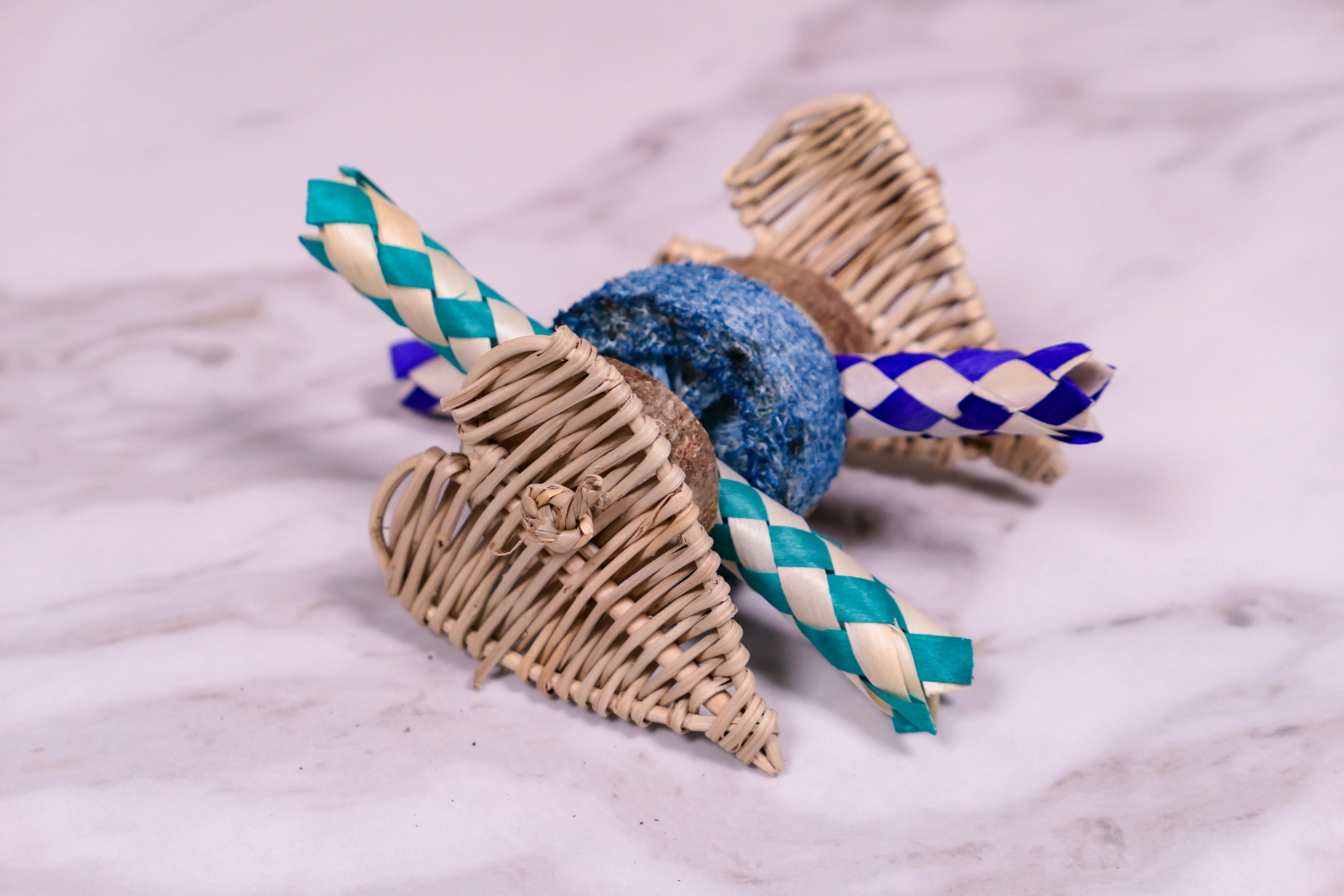 Hearty Loofah Trap Chew Toy