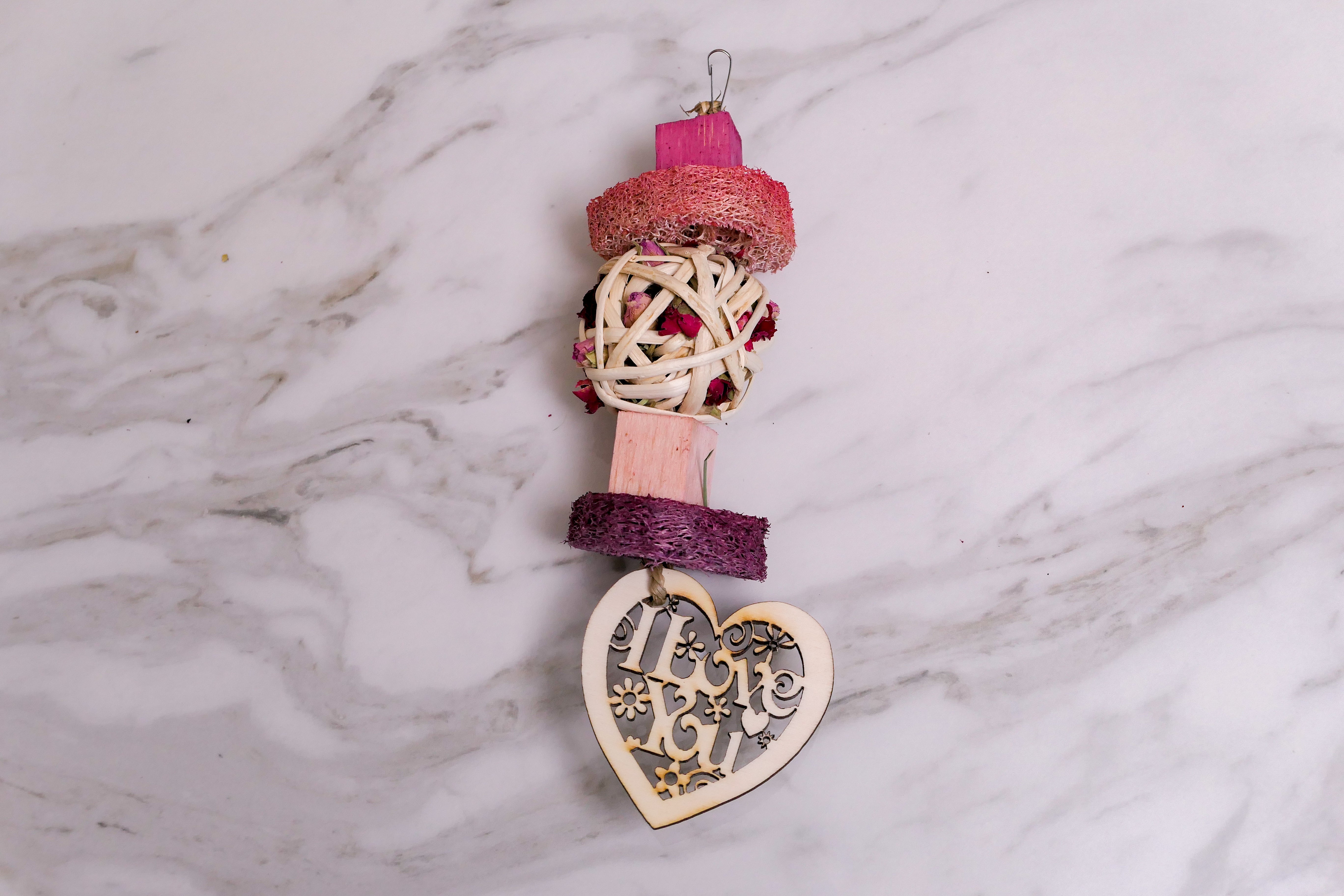 Love Forage Hanging Toy