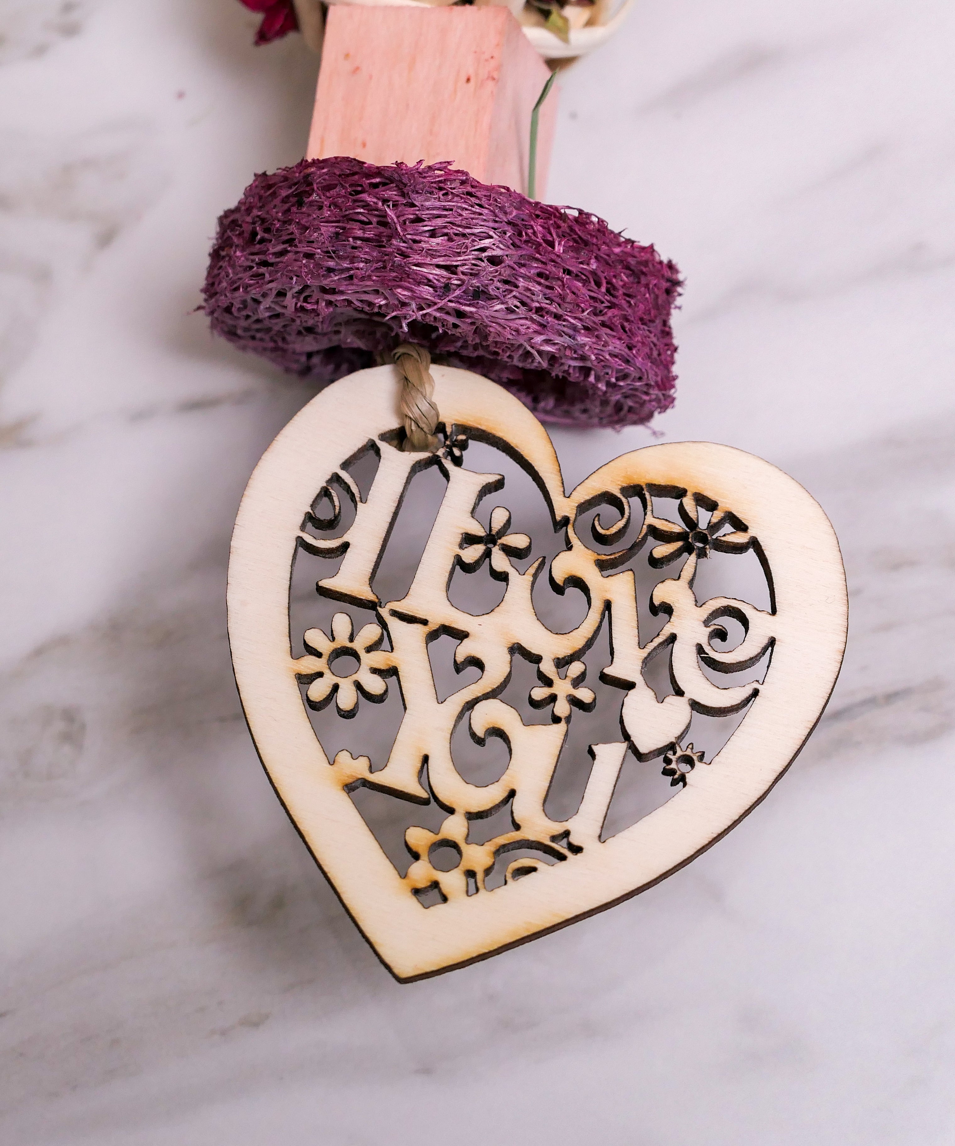 Love Forage Hanging Toy