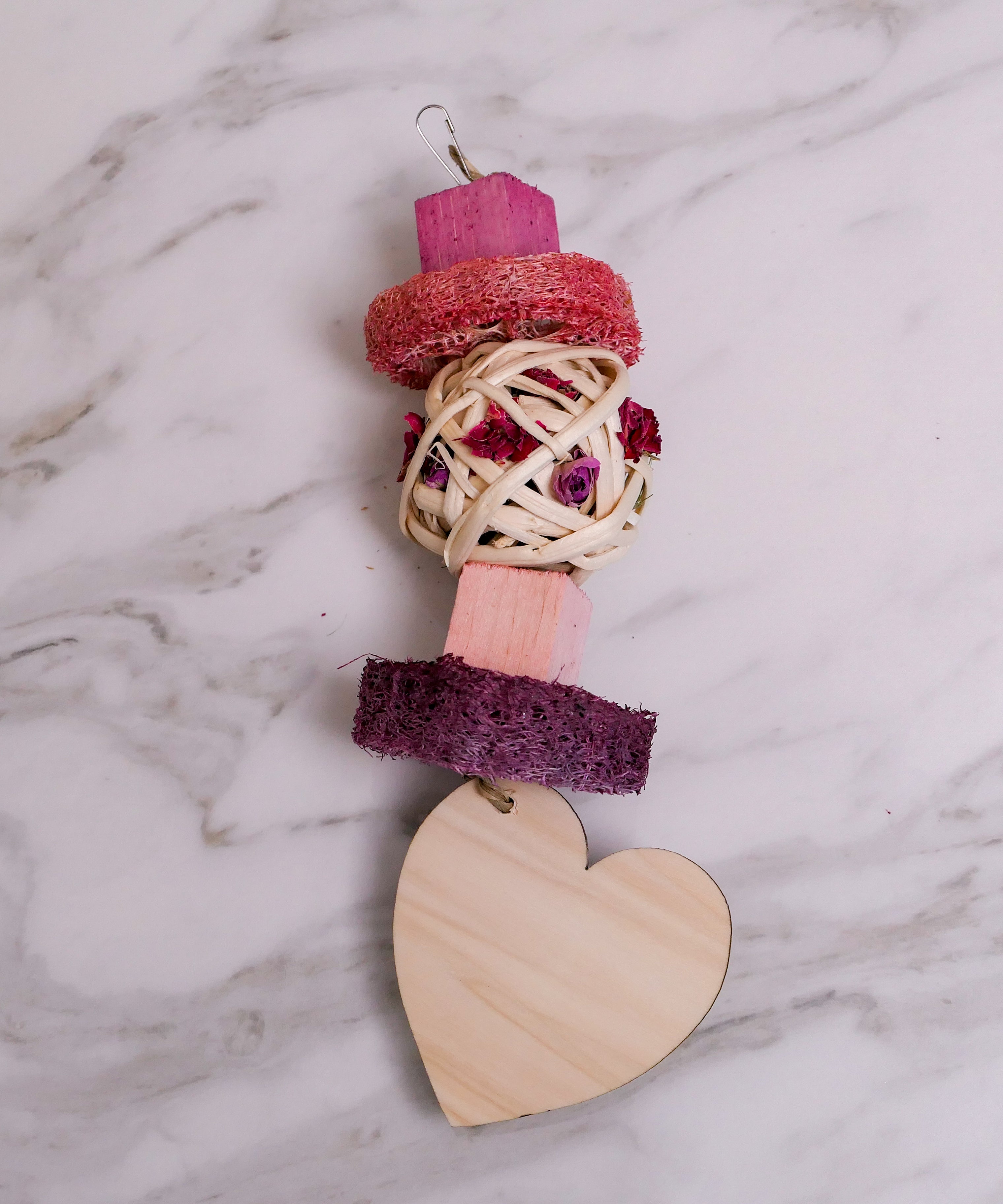 Love Forage Hanging Toy