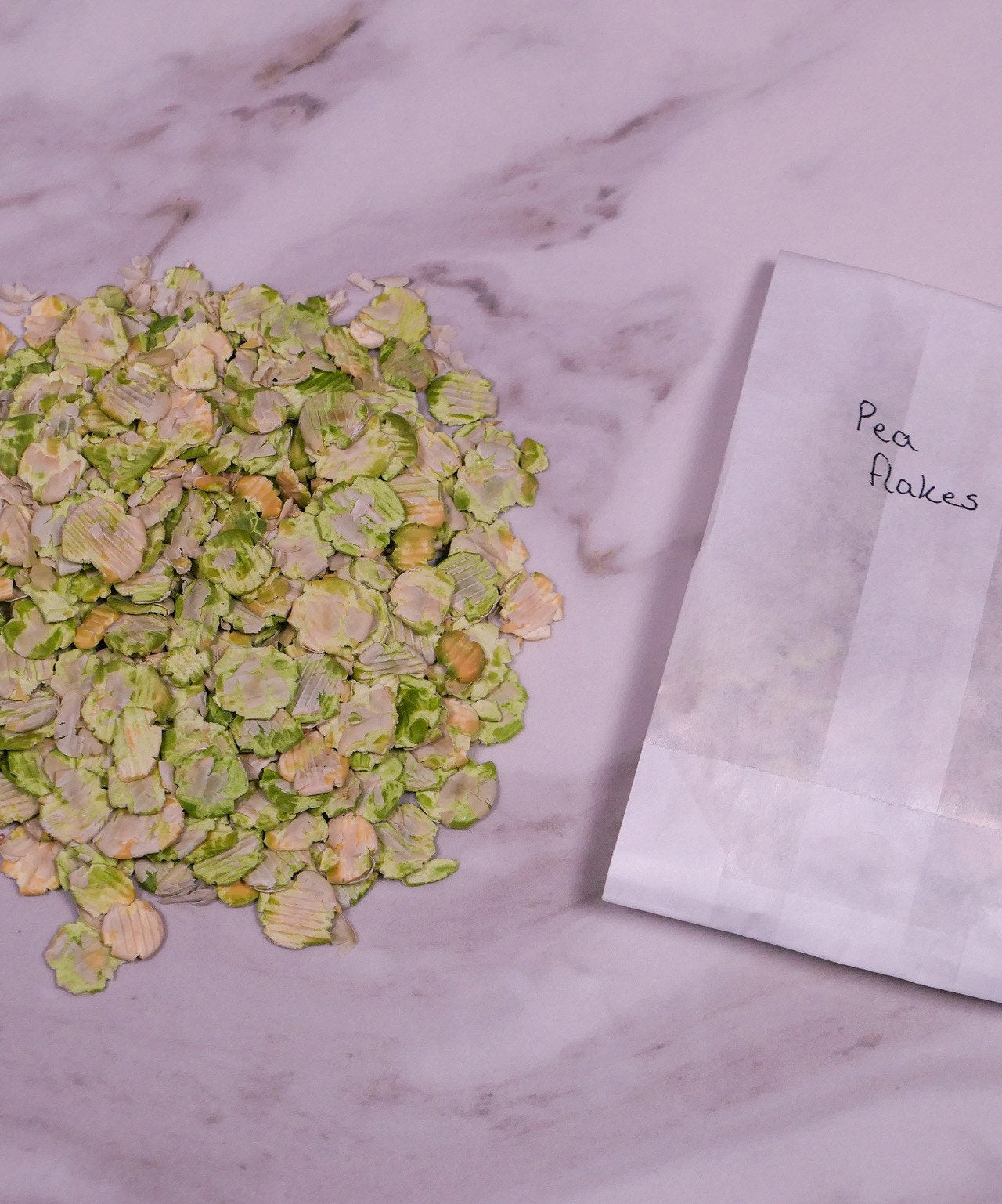 Pea flakes Treat bag