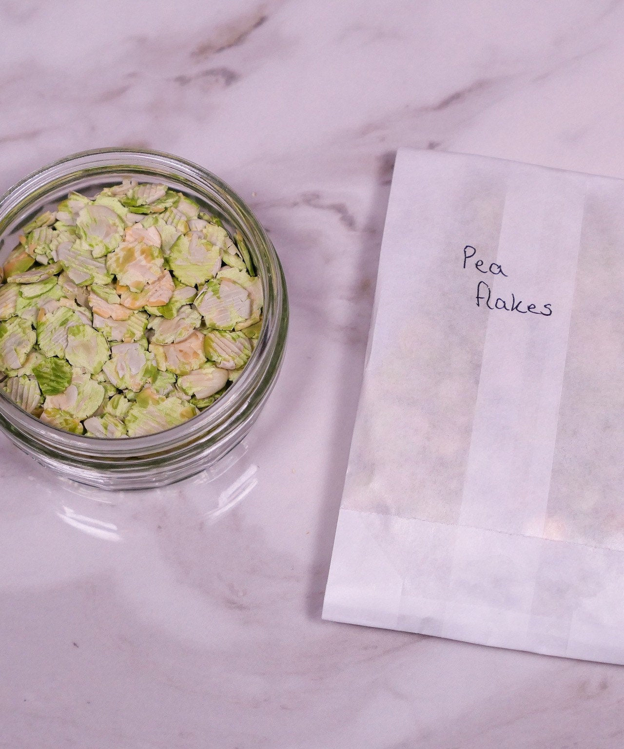 Pea flakes Treat bag