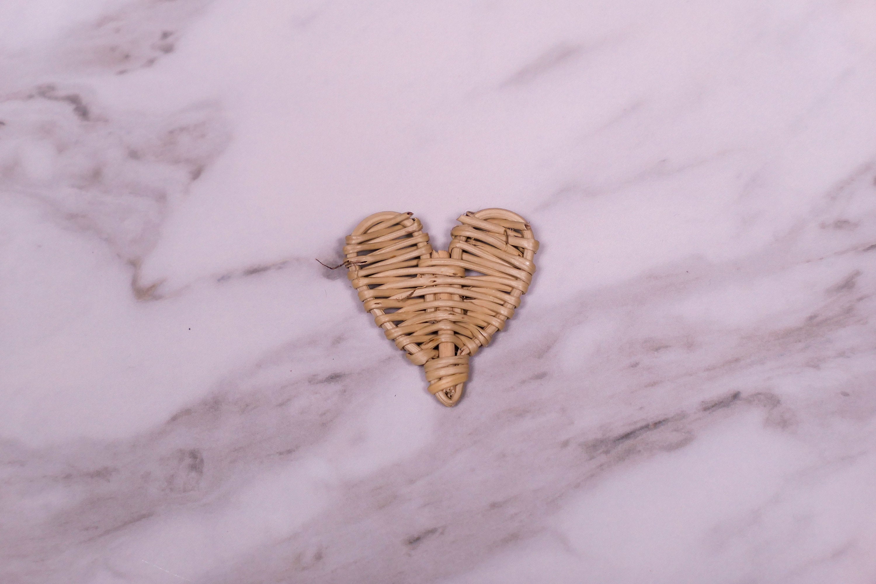 Vine Mini Heart Chew Toy