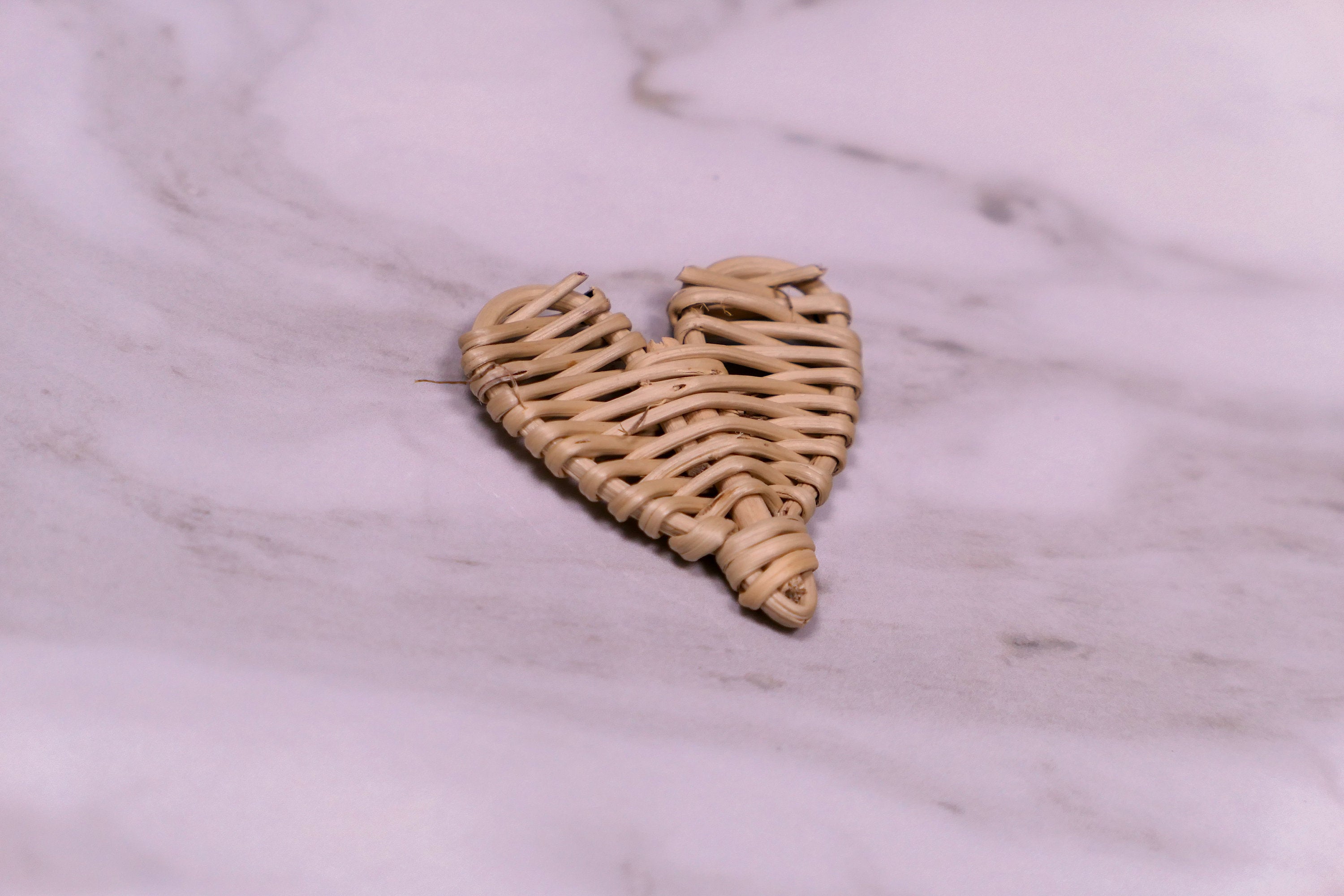 Vine Mini Heart Chew Toy