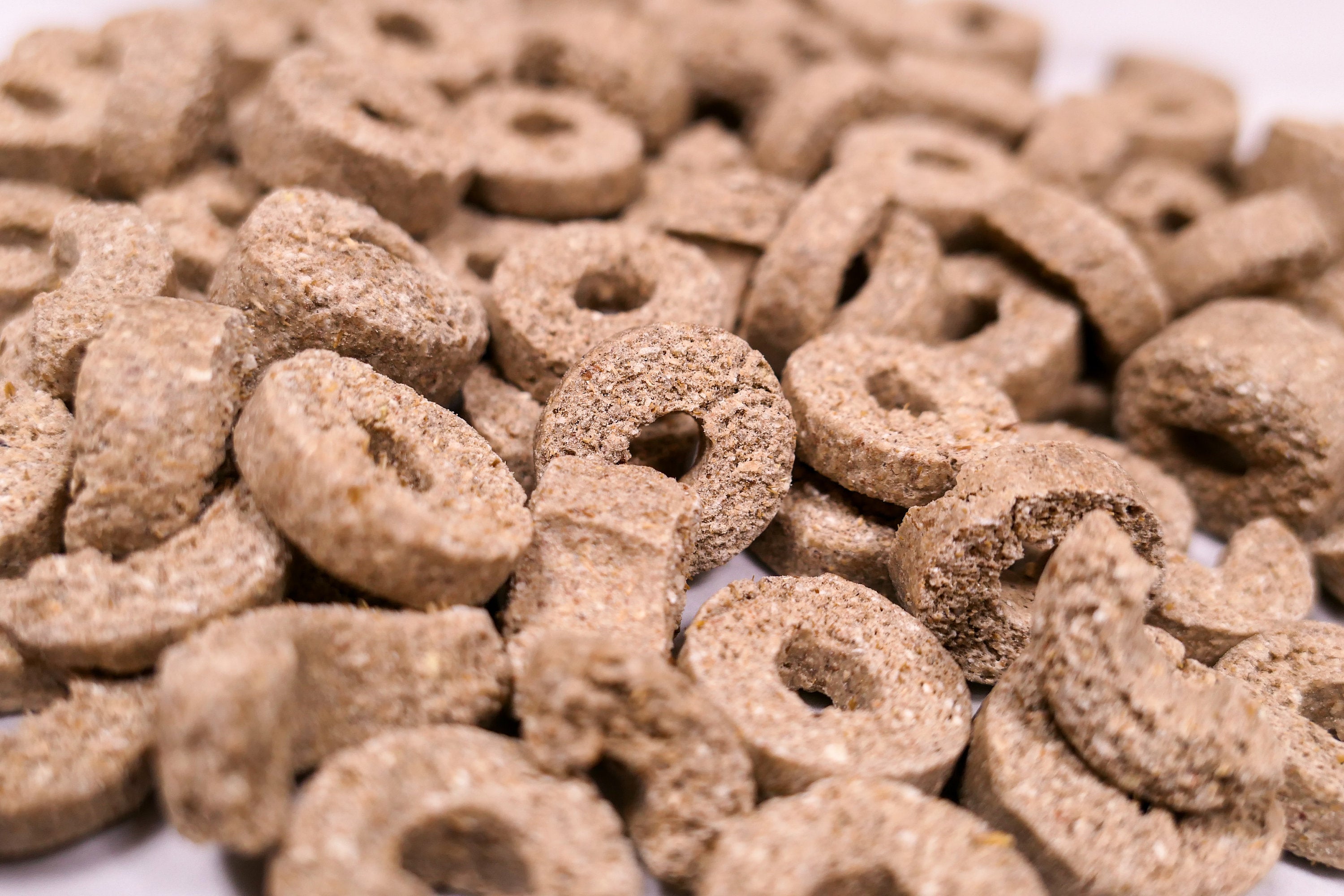 Barley Rings and Bites Forage Bag